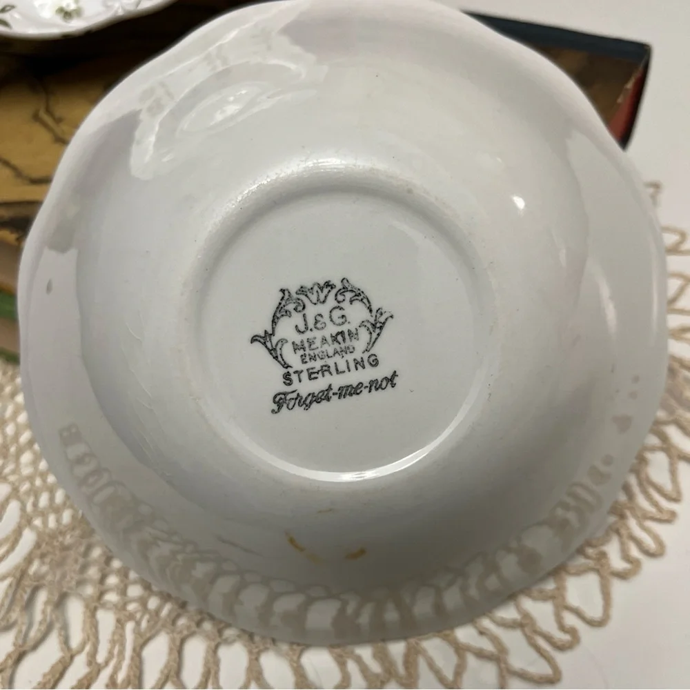 Vintage J&G Meakin “forget me‎ not” teacup saucer and bowl set